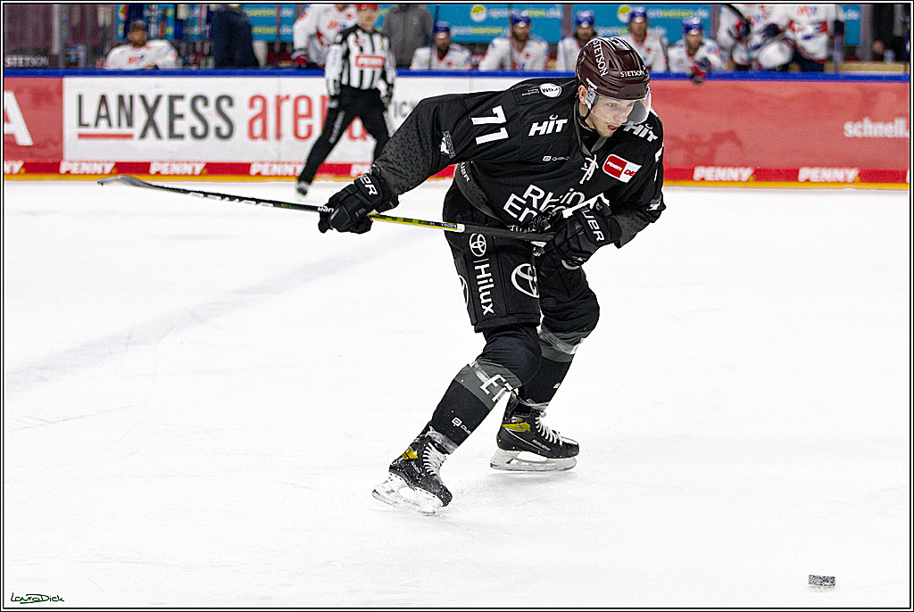 PENNY DEL;  Koelner Haie - Adler Mannheim; Koeln, 08.04.2021